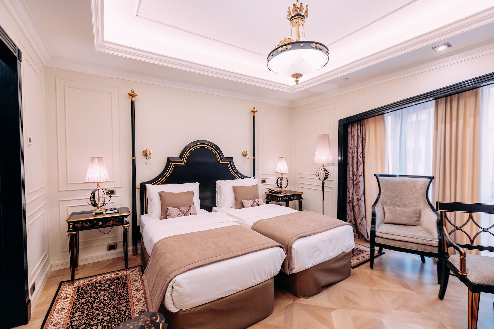 Golden Palace Hotel Γιερεβάν Εξωτερικό φωτογραφία