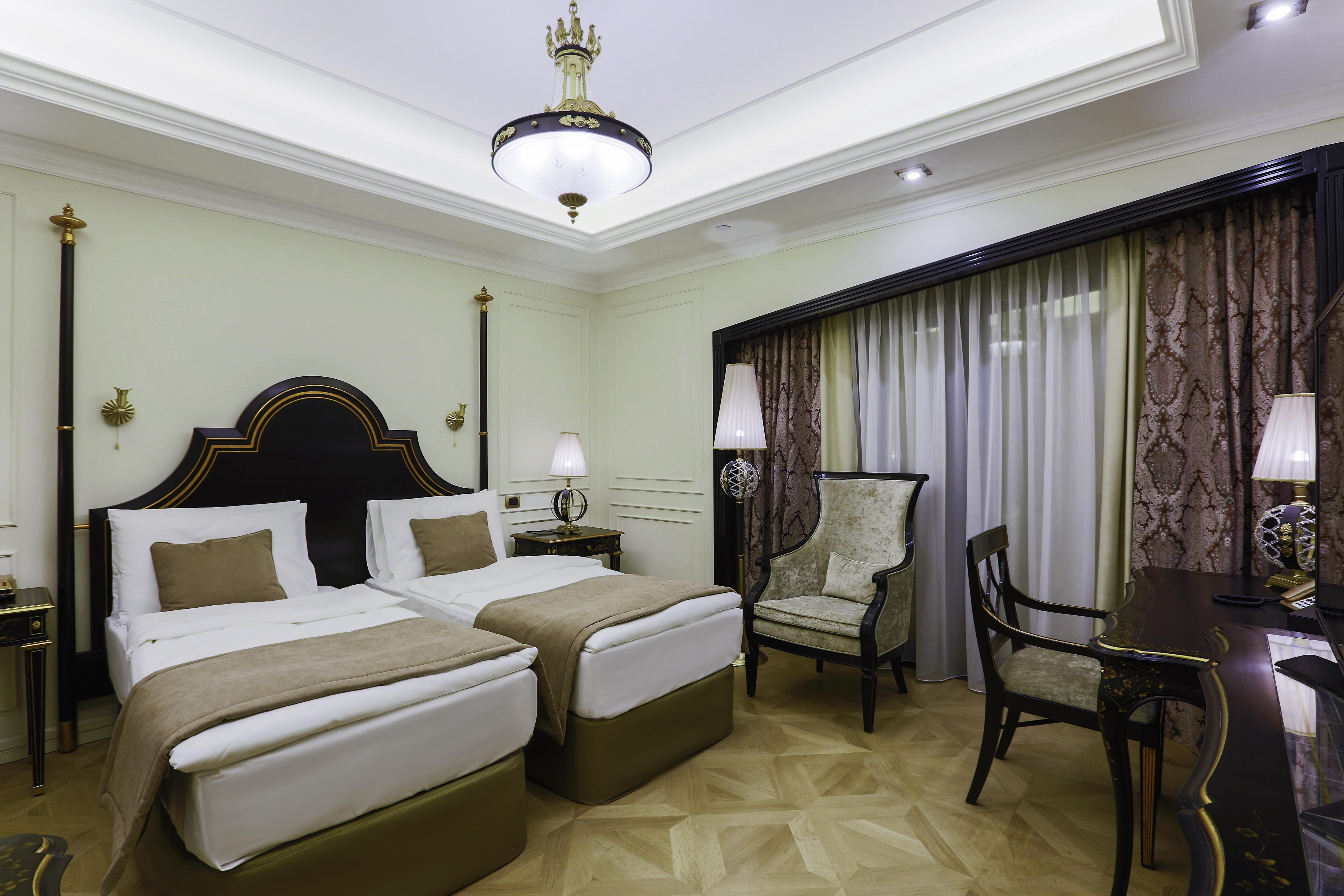Golden Palace Hotel Γιερεβάν Εξωτερικό φωτογραφία