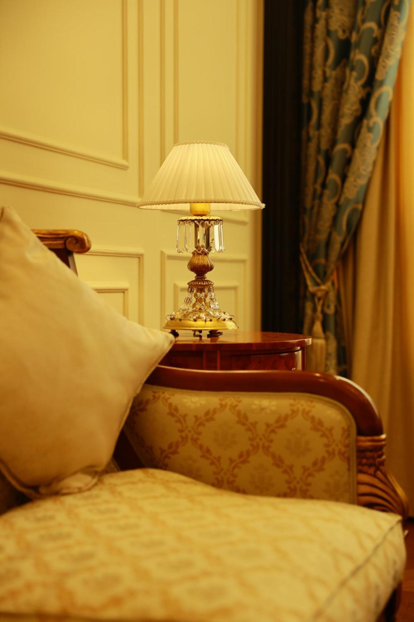 Golden Palace Hotel Γιερεβάν Εξωτερικό φωτογραφία