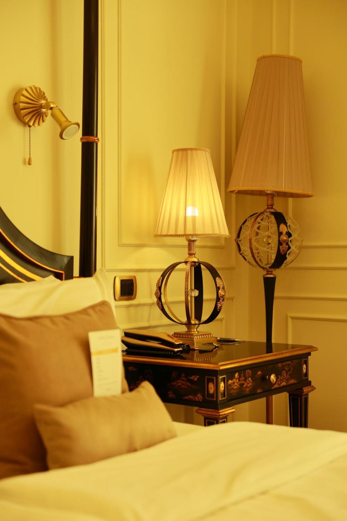 Golden Palace Hotel Γιερεβάν Εξωτερικό φωτογραφία